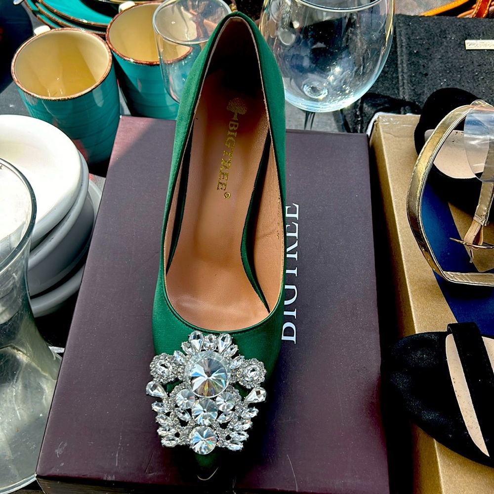 New green heels